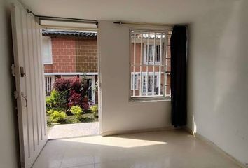 Casa en  E.d.s Terpel La Acuarela, Carrera 10, Dosquebradas, Risaralda, Colombia