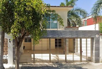 Casa en  Río Rhin, Fovissste 100, Fluvial Vallarta, Puerto Vallarta, Jalisco, México