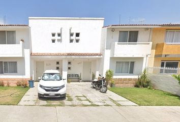 Casa en  Santuario De San Antonio De Padua 521, Santuarios Residencial, El Pueblito, Querétaro, México