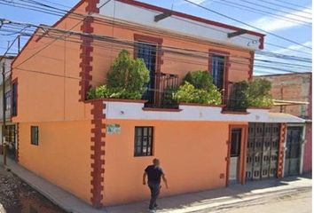 Casa en  2 De Abril, Felipe Carrillo Puerto, Santiago De Querétaro, Querétaro, México