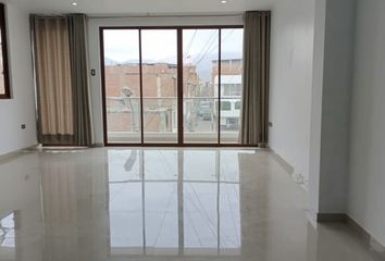 Departamento en  Avenida Los Alisos, Asentamiento Humano Vírgen De Fátima, Los Olivos, Lima, 15304, Per