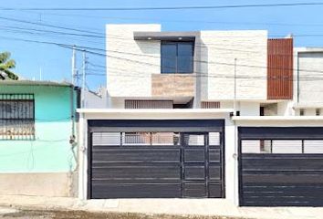 Casa en fraccionamiento en  Avenida Veracruz, Villa Rica, Boca Del Río, Veracruz, México