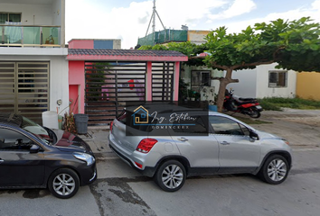 Casa en  Misión De Los Plateros, Misión Del Carmen, Playa Del Carmen, Quintana Roo, México