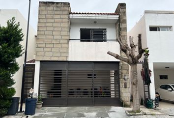 Casa en  Brisas De Valle Alto, Brisa Del Rio, Valle Alto, Monterrey, Nuevo León, México