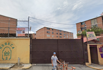 Departamento en  Unidad Rebeca, Ermita Iztapalapa, Col 2da Ampl Santiago, Ciudad De México, Cdmx, México