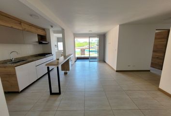 Apartamento en  Senderos De San Silvestre - Parque Residencial, Calle 106, Pereira, Risaralda, Colombia