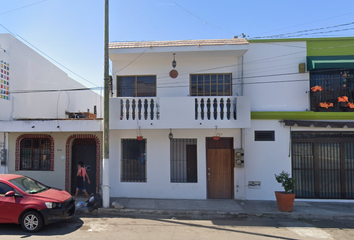 Casa en  Av. Zaragoza 502, Centro, 82000 Mazatlán, Sin., México