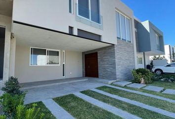 Casa en condominio en  Camino Arenero, El Bajío, Zapopan, Jalisco, 45017, Mex