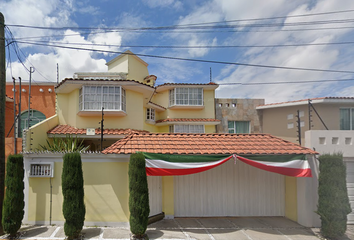 Casa en  Cerrada Fresnos, Casa Blanca, San Jerónimo Chicahualco, Estado De México, México