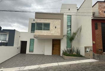 Casa en  Lomas Del Sur., Loma De La Cruz, Morelia, Michoacán, México