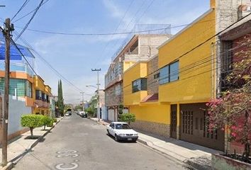 Casa en  Calle 33, Maravillas, Nezahualcóyotl, Estado De México, México