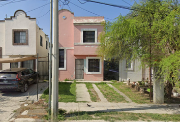 Casa en  De Las Amapolas 106, Real Del Valle, Montemorelos, Nuevo León, México