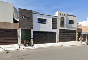 Casa en  Avenida Lince 144, Cumbres Elite 8o Sector, Monterrey, Nuevo León, México