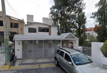 Casa en  Pegasso 7, Mz 016, Jardines De Satelite, 53129 Naucalpan De Juárez, Méx., México