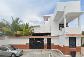 Casa en  Misión De Santa Inés #442 A, Misión Del Carmen, Playa Del Carmen, Quintana Roo, México