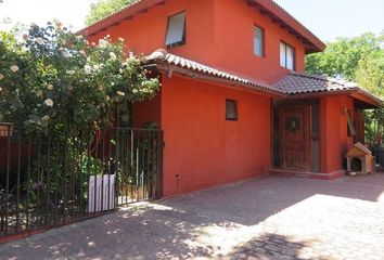 Casa en  Los Castaños 7228, Peñalolén, Chile