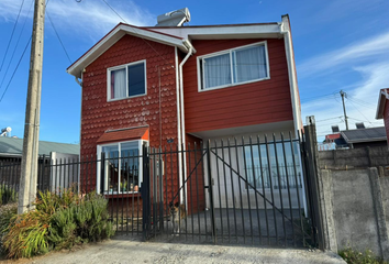 Casa en  Puerto Varas, Llanquihue