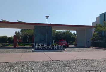 Casa en fraccionamiento en  Av. Paseo Del Anochecer 148, Solares Residencial, Zapopan, Jalisco, México