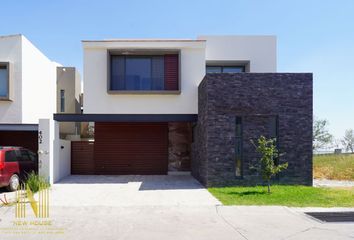 Casa en  Lomas Del Molino Iii, León, Guanajuato, México