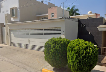 Casa en  Juan De La Barrera, Mansiones Del Real, Ciudad Guzmán, Jalisco, México