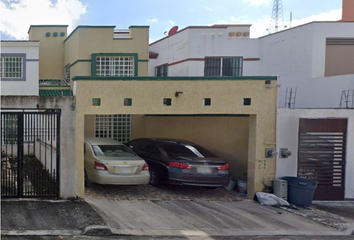 Casa en  Cataluña, Playa Del Carmen, Quintana Roo, México