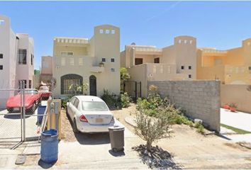 Casa en  Calle De La Herradura, Valle Del Mezquite, La Paz, Baja California Sur, México