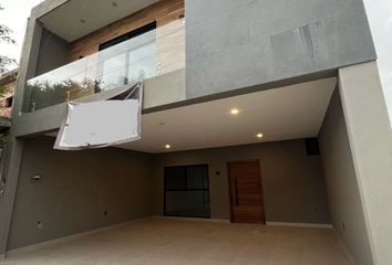 Casa en  La Cima León, Boulevard Jose María Morelos, San Pablo Poniente, León, Guanajuato, México