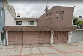 Casa en  Cda. De Otavalo 119, Lindavista Sur, Ciudad De México, Cdmx, México