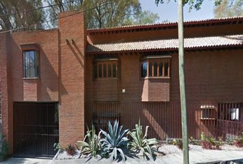 Casa en  Sabino 201, Rancho Cortes, 62120 Cuernavaca, Mor., México