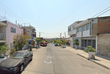 Casa en  Calle José Pantoja Gómez, Villas De Guadalaupe, Guadalajara, Jalisco, México