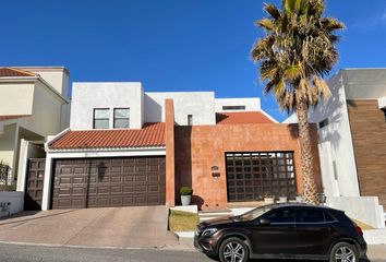 Casa en  Coruña 6605, Puerta De Hierro, Chihuahua, México