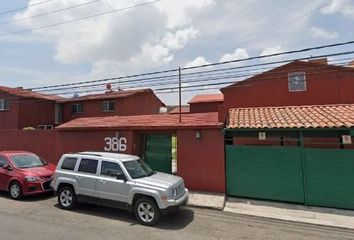 Casa en  Calle Juan Caballero Y Osio 386, Calesa, Santiago De Querétaro, Querétaro, México