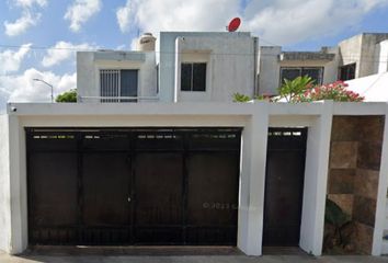 Casa en  Calle 81 634, Fracc Paseos De Opichen, Mérida, Yucatán, México