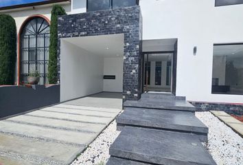 Casa en fraccionamiento en  Area De Juegos Residencial San Jose Toluca, Mz 003, San Jose, San Mateo Otzacatipan, Estado De México, México