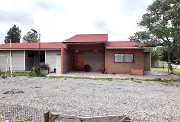 Casa en  Avenida San Ignacio 9, Calera De Tango, Chile