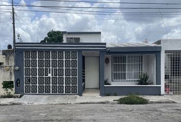 Casa en  Chenkú, Mérida, Yucatán, México