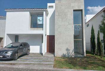 Casa en fraccionamiento en  San Miguel, Metepec