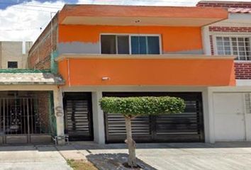 Casa en  Fray Diego Ruiz, Santo Domingo, León De Los Aldama, Guanajuato, México