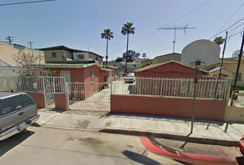 Casa en  Manuel Meza, Buena Vista, Burocrata Ruiz Cortinez, Tijuana, Baja California, México