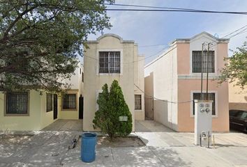 Casa en  Cap. Alonso De León, Misión De Fundadores Ii, Ciudad Apodaca, Nuevo León, México