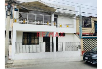 Casa en  Amarantos 655, Los Olivos, Perú