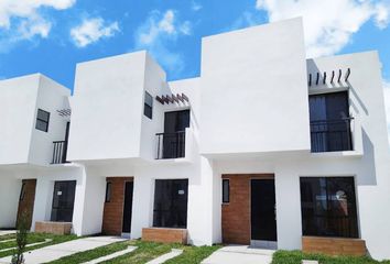 Casa en fraccionamiento en  Carretera A Mata De Pita, Veracruz, México