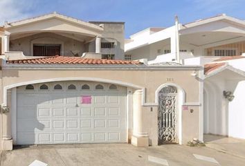 Casa en  Calle Tabachín, Alameda, Mazatlán, Sinaloa, México