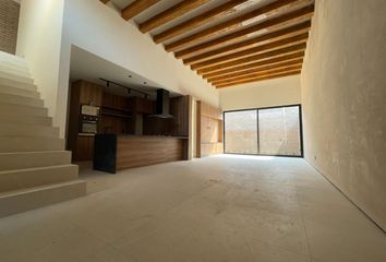 Casa en fraccionamiento en  Altozano Querétaro, Anillo Vial Fray Junípero Serra, Santiago De Querétaro, Querétaro, México