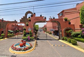 Casa en fraccionamiento en  Cruz De Cristo, Santa Cruz Del Monte, Naucalpan De Juárez, Estado De México, México