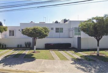 Casa en condominio en  Avenida Camino Real A Colima, La Tijera, Jalisco, México