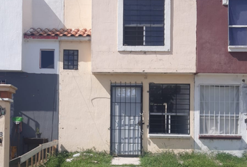 Casa en  Calle Fuente Tlaxcala 1668, Villa Fontana, San Pedro Tlaquepaque, Jalisco, México