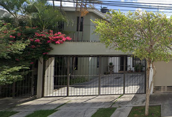 Casa en  C. Prado De Los Alamos, Prados Tepeyac, 45050 Zapopan, Jalisco, México