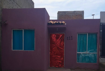 Casa en  Del Palmar Sur 111, Puente Viejo, Paseo Puente Viejo, Jalisco, México