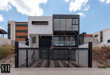 Casa en  Milenio Iii, Santiago De Querétaro, Querétaro, México